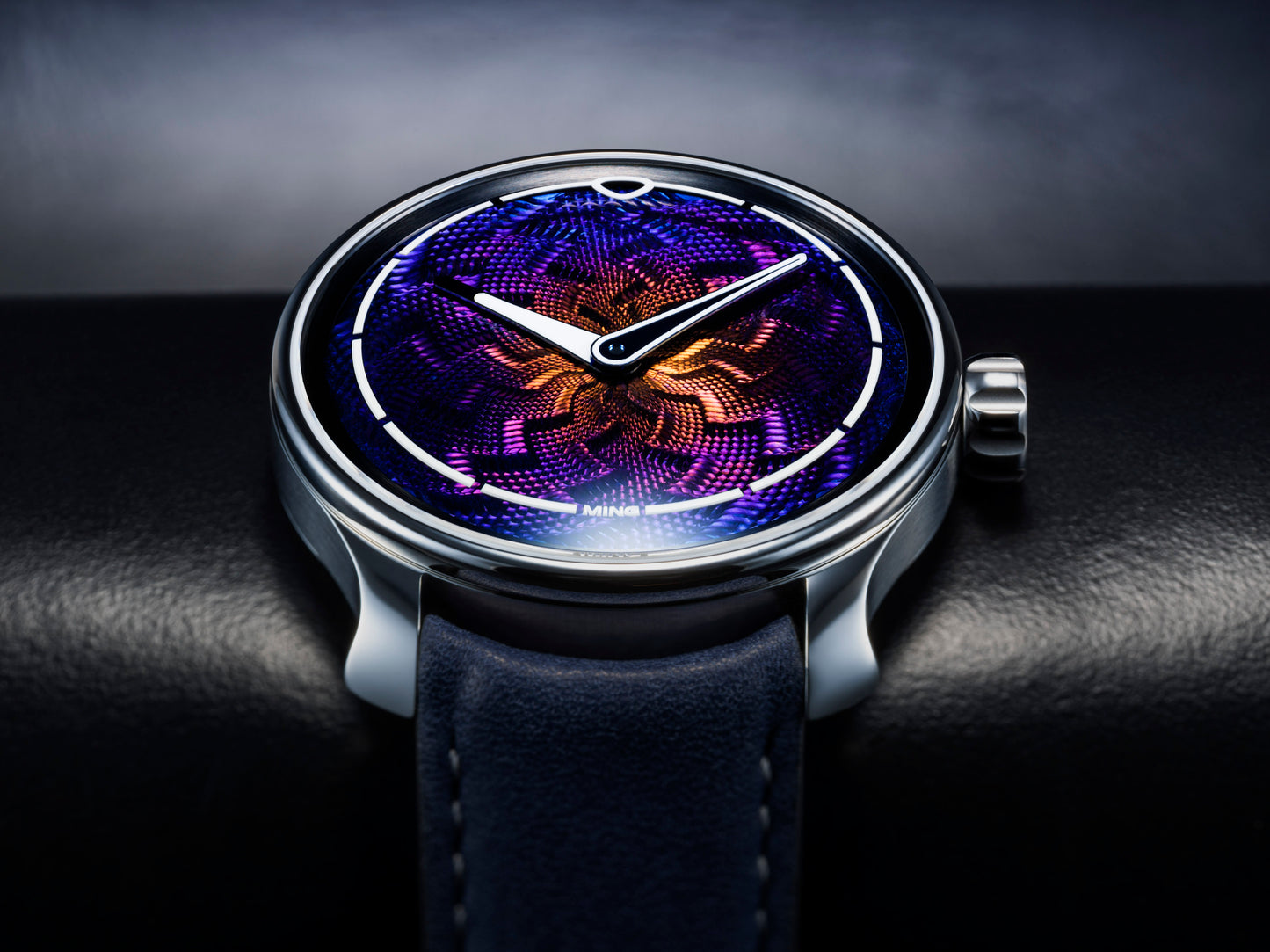MING 37.06 Lightning