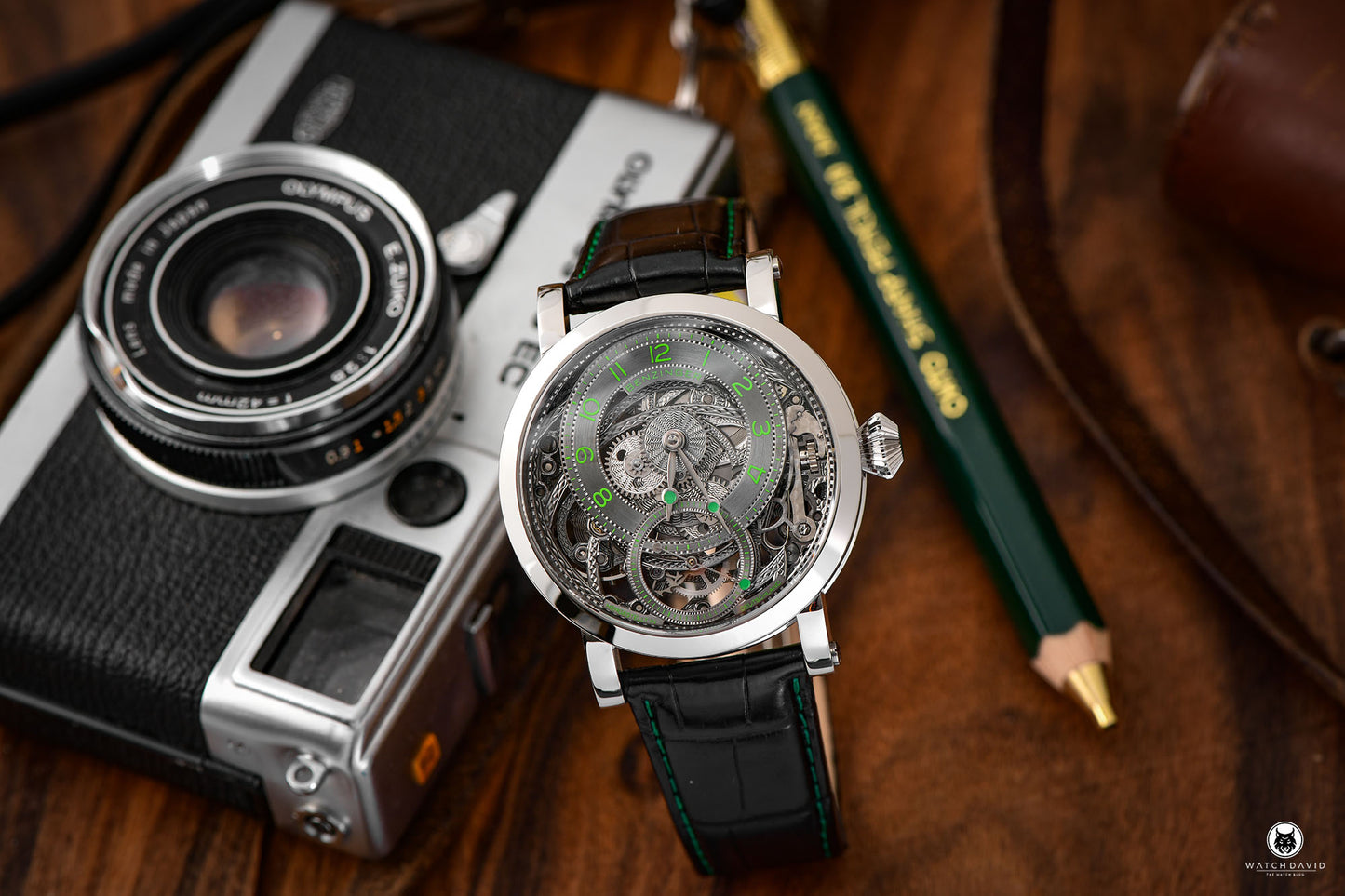 Benzinger Subscription Open Grey Engine