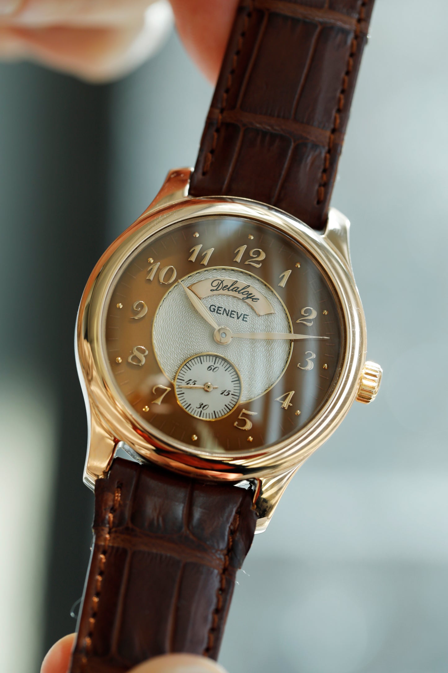 Delaloye Geneve le garde temps 41mm Rose Gold UNIQUE Chocolate MOP Dial