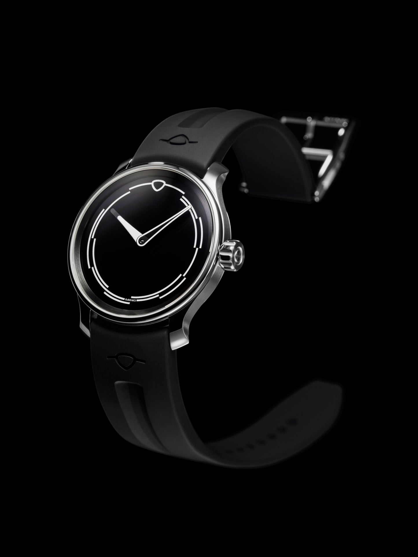 MING 37.02 Minimalist