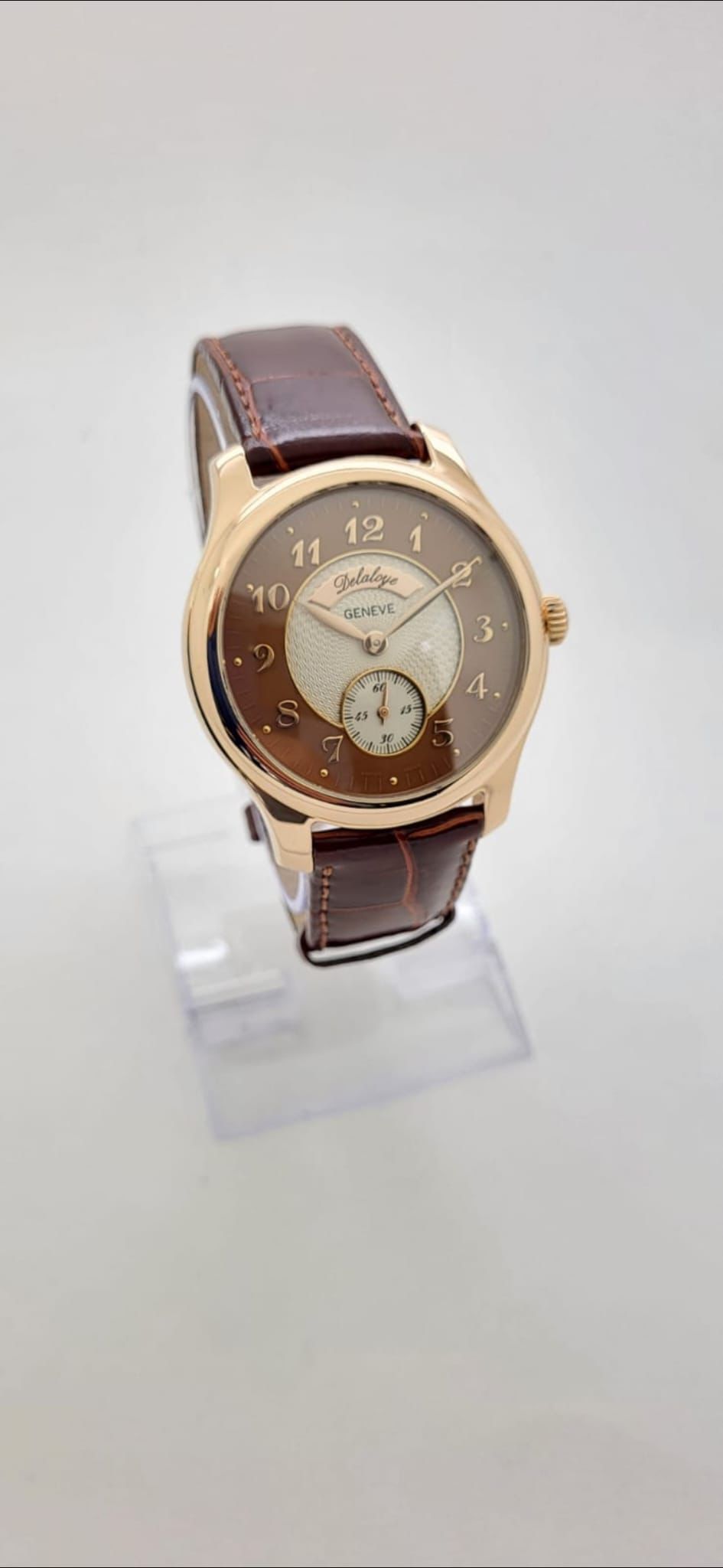 Delaloye Geneve le garde temps 41mm Rose Gold UNIQUE Chocolate MOP Dial