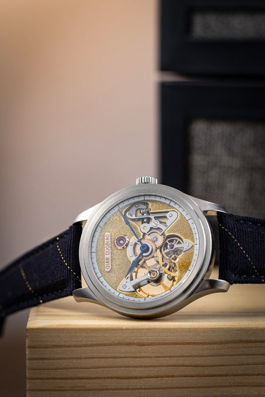 Qian GuoBiao Skylight Sun AB-05S